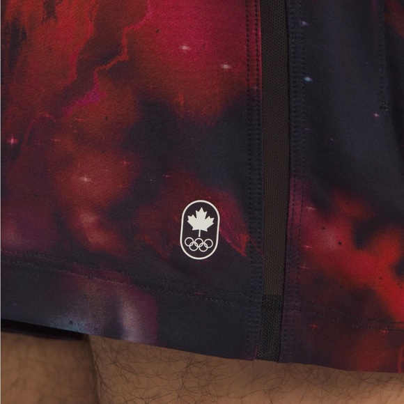 Lululemon Team Canada Pace Breaker Lined Short 5" Olympics 2024 Paris New - Picture 4 of 7